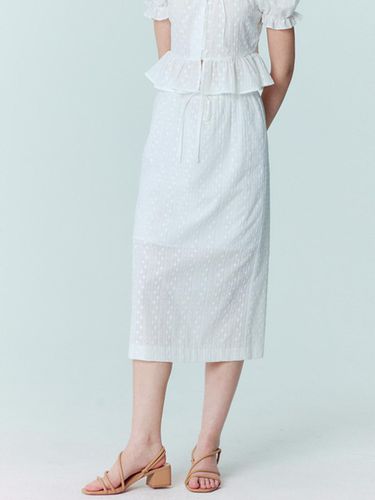 Flower embroidery H-line long skirt_White - OPENING SUNSHINE - Modalova