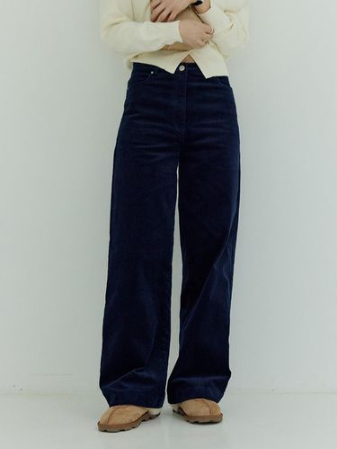 Corduroy Straight Pants [NV] - LeftSeoul - Modalova