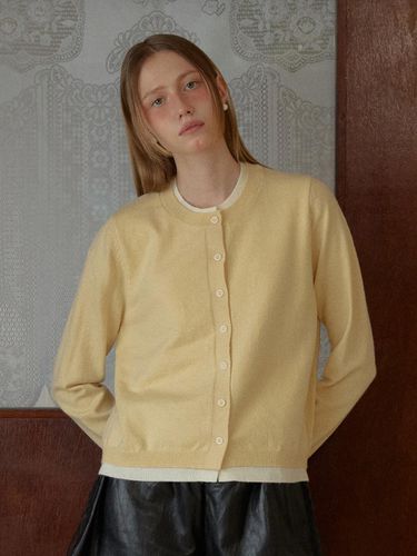 LR BASIC LAYERED CARDIGAN_YELLOW - leterie - Modalova