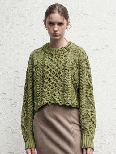 Destructed Round Twisted crop knit (Khaki) - VLETI - Modalova