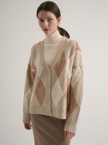 V-neck Oversized fit Argyle Knit Cardigan (Beige) - VLETI - Modalova