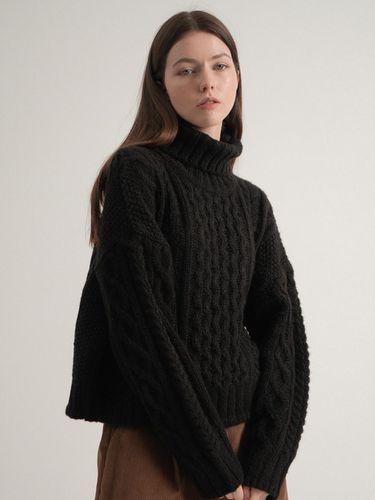 Wool Cable Turtleneck Sweater (Black) - VLETI - Modalova