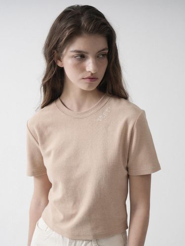 Logo Needlework Slim Crop T-shirt (Beige) - VLETI - Modalova