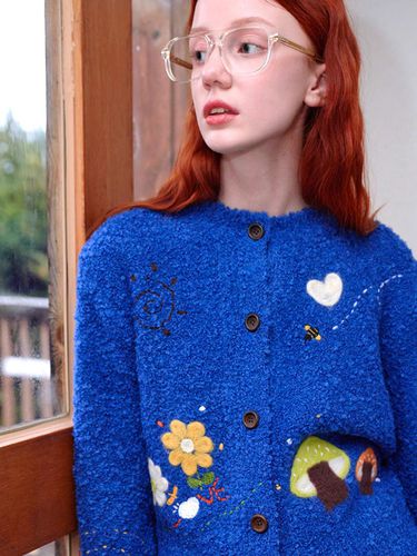 DAISY HAND-MADE CARDIGAN blue - DAISY SYNDROME - Modalova