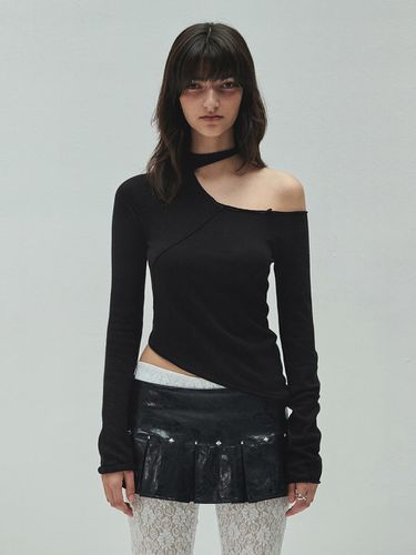 Asymmetrical Tied Knit Top - Black - DIAGONAL - Modalova