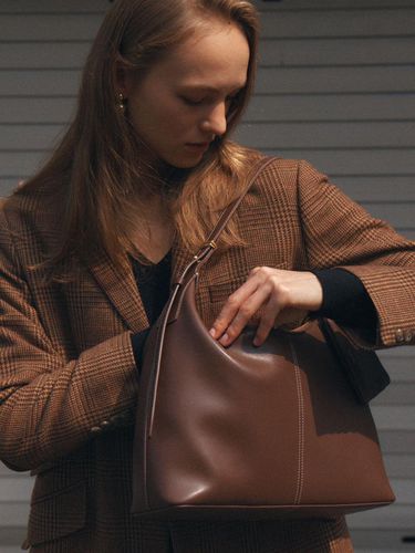 Veneta Hobo Bag Medium Wood Brown - demeriel - Modalova