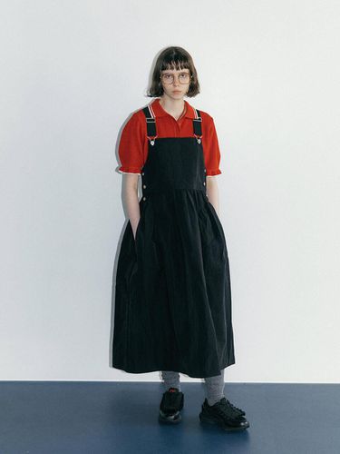 SIDE PUFF NYLON OVERALL DRESS / - mais - Modalova