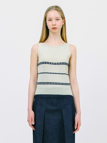 Slim knit sleeveless_Light Green - Jun by Jun k. - Modalova