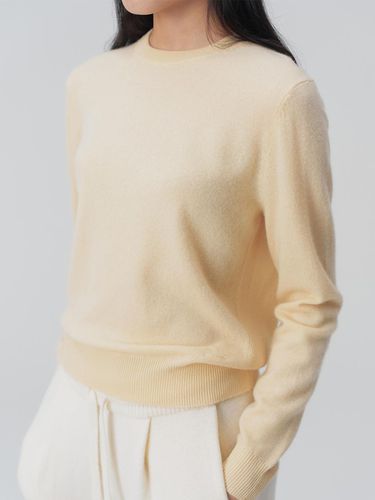 Cashmere Essential Round Neck Sweater - JRIUM - Modalova