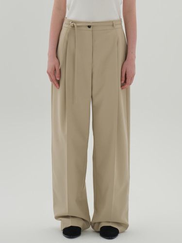 Classic strap pants_beige - Jun by Jun k. - Modalova