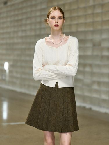 Multi cable slit pullover [BEIGE] / WBD3L05521 - GENERAL IDEA - Modalova