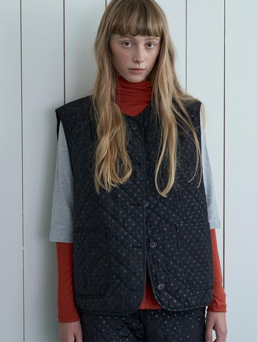 Shirring quilted vest_black dot - VANISHMENT - Modalova