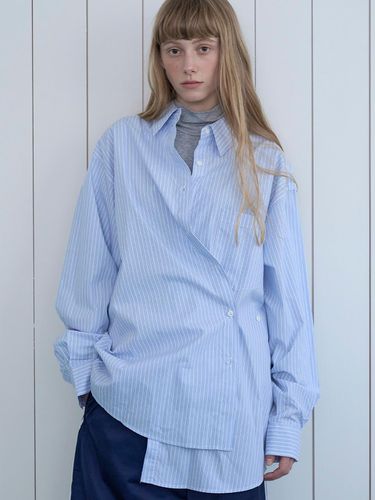 Nerd oversize wrap shirt_blue stripe - VANISHMENT - Modalova