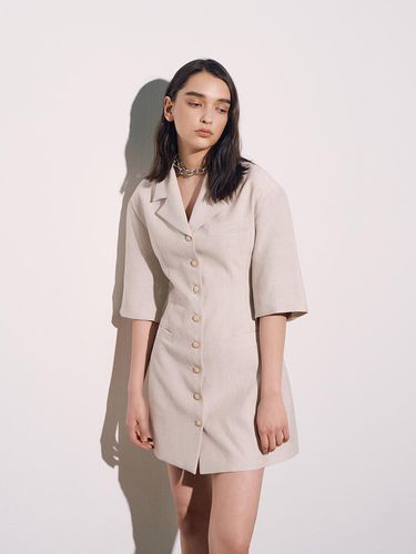 Single Belted Dress (beige) - LESEIZIEME - Modalova