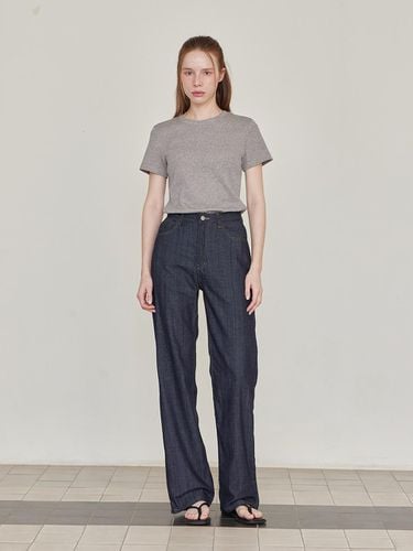 Non-fade Straight Denim Pants - LESEIZIEME - Modalova