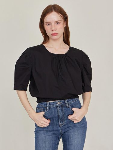 Lev Shirring Half Blouse - Black - LESEIZIEME - Modalova