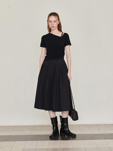 Pleats BANDING long skirt - black - LESEIZIEME - Modalova