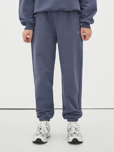 LOGO SWEAT JOGGER PANTS - BLUE - LESEIZIEME - Modalova