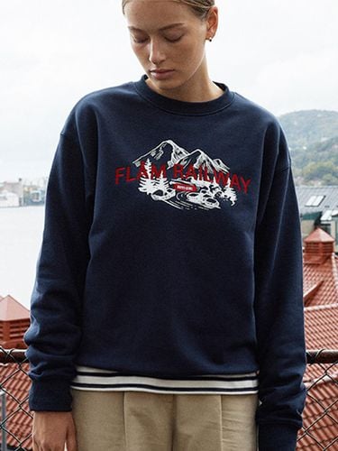 RAILWAY OVERFIT SWEATSHIRT [NAVY] - FOLNUA - Modalova