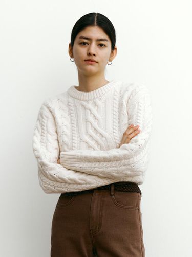 Cashmere cable low-guage knit [IVORY] - STEP AROUND - Modalova