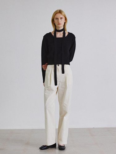 Washed tuck straight cotton pants_CREAM - STEP AROUND - Modalova