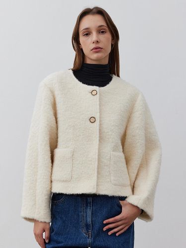 Opulent Boucle Jacket_CREAM - MARILUZ - Modalova