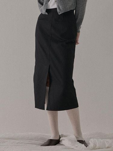 POCKET H LINE LONG SKIRT BLACK - camino - Modalova