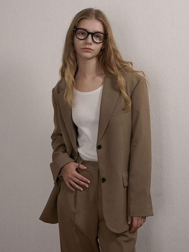 BOY FIT BLAZER BEIGE - camino - Modalova