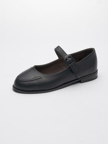 Belted Flat-Black - SEONG YUN JOO - Modalova