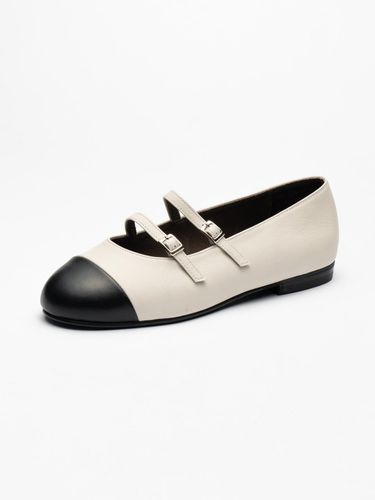 Raine Flat-4 COLORS(two-tone) - SEONG YUN JOO - Modalova