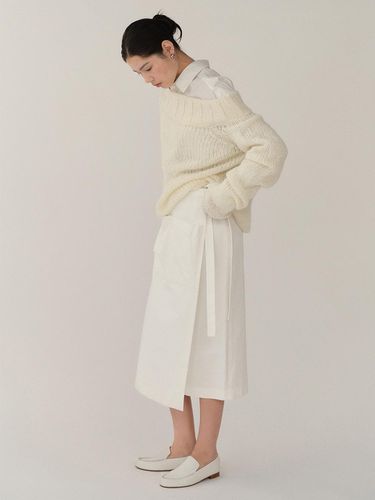 FW24 Off Shoulder Mohair Sweater - KINDERSALMON - Modalova