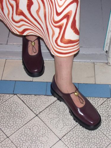 Luv string loafer(Merlot red) - Archivepke - Modalova