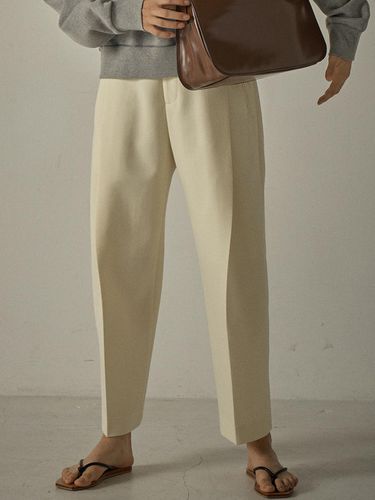 Round Wool Pants - FACADE PATTERN - Modalova