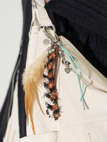 Layered Wing Keyring Brown - ILLIGO - Modalova