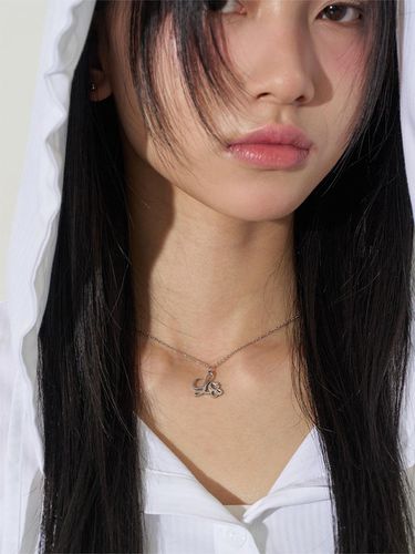 IG Logo Chain Necklace - ILLIGO - Modalova