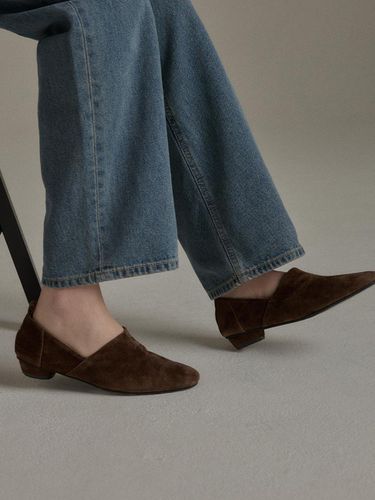 OAK SUEDE LOAFER (2colors) - MangoManyPlease - Modalova