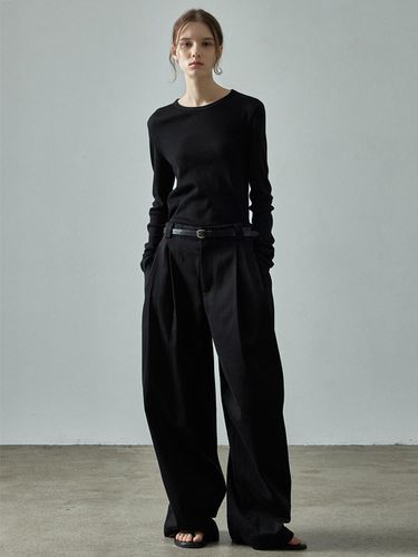 Two Tuck Cotton Pants - Black - FACADE PATTERN - Modalova