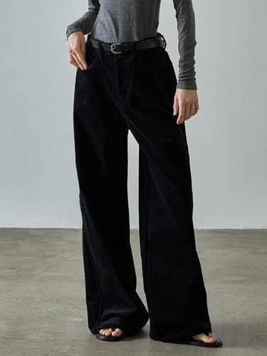 Classic Corduroy Pants - Black - FACADE PATTERN - Modalova