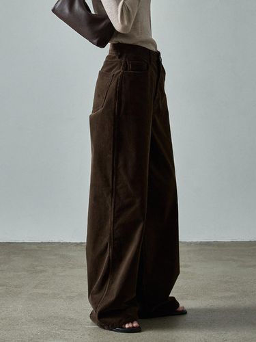 Classic Corduroy Pants - Brown - FACADE PATTERN - Modalova