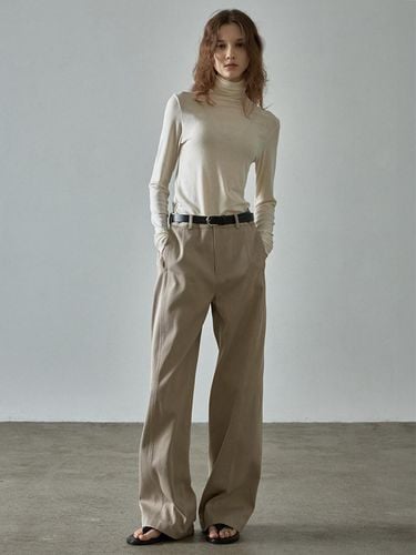 Curved Cotton Pants - Beige - FACADE PATTERN - Modalova