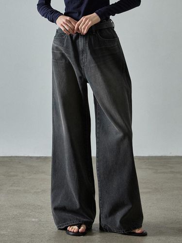 Classic Wide Denim - Faded Black - FACADE PATTERN - Modalova