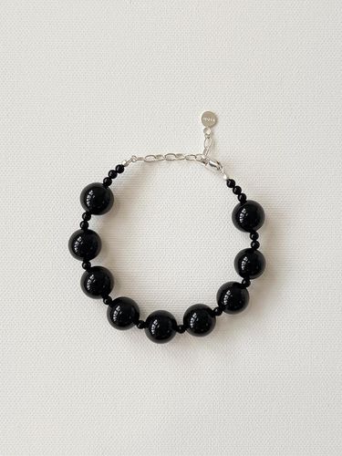 Harmonious Onyx Ball Bracelet - TIEDE - Modalova