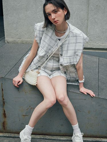 Tassle Tweed Sleeveless Jacket [Ivory] - SY2C - Modalova