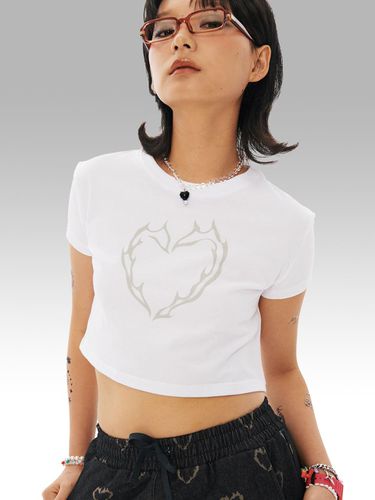 BN Heart Crop T-shirt [Grey] - WONDER VISITOR - Modalova