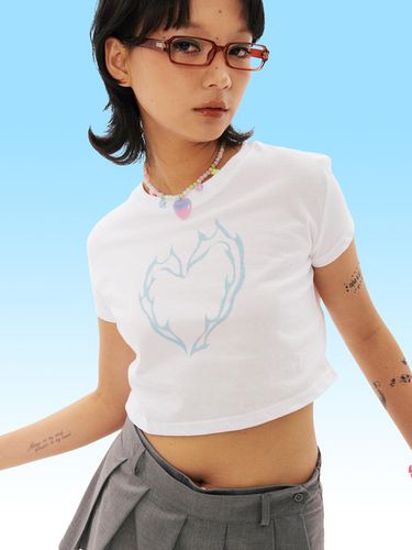 BN Heart Crop T-shirt [Light blue] - WONDER VISITOR - Modalova