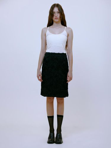 Chiffon Flower Midi Skirt (BLACK) - 13MONTH - Modalova