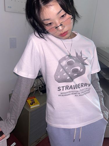 Ash Strawberry Layered LS-T [White] - WONDER VISITOR - Modalova