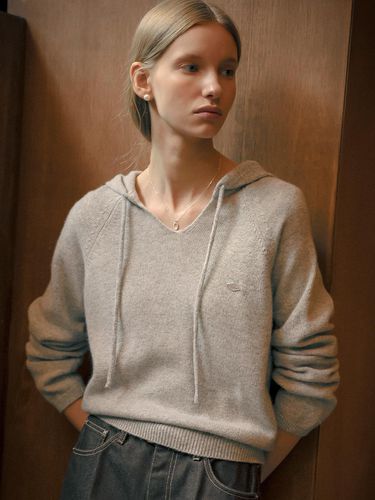 Mellow Hooded V-neck Knit - Gray - TILLIDIE - Modalova