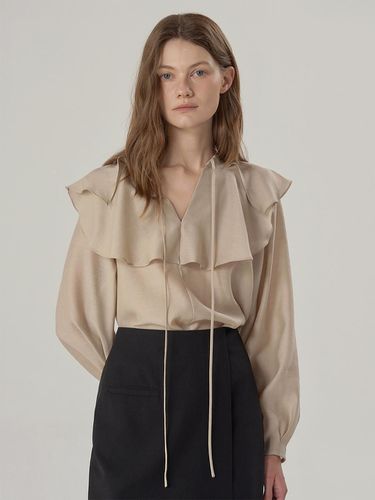 Flow Two-Way Blouse Beige - MOMET - Modalova