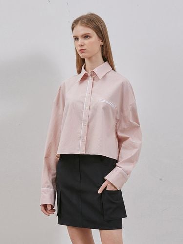 CROP TRIMMING STRIPE SHIRT PINK - RYUL + WAI: - Modalova